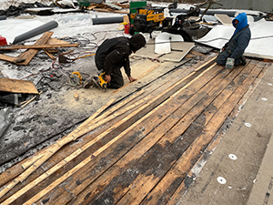 Commercial Roofing Contractor – Shelby, OH 1